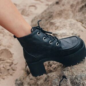 T.U.K. Distressed Ankle Nosebleed Women’s Black Platform Lace-Up Boots